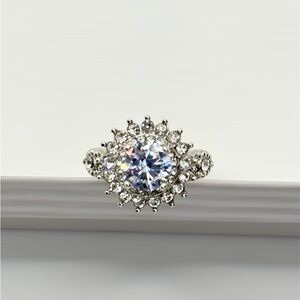 S925 round crystal zircon ring